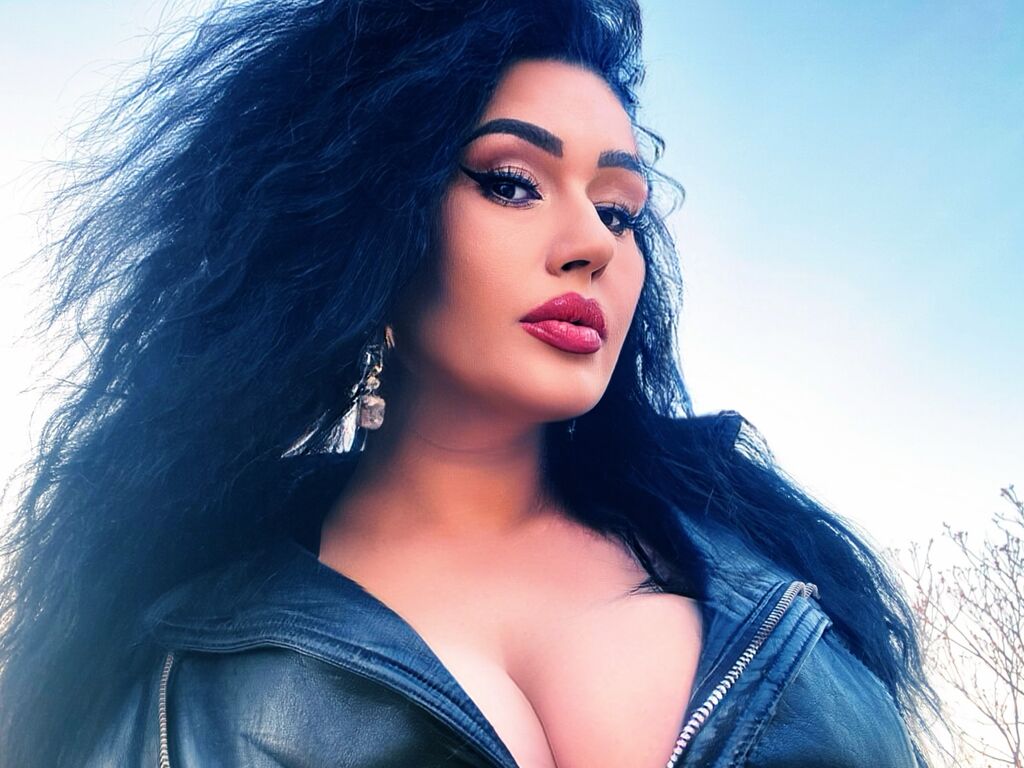 Adira Maeven